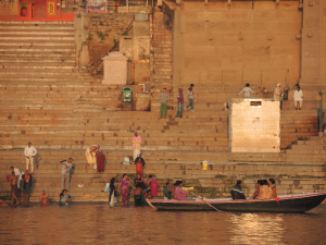 Ein Ghat am Ganges
