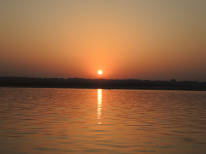 Sonnenaufgang über dem Ganges