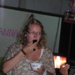Wackelpetereier essen ;)